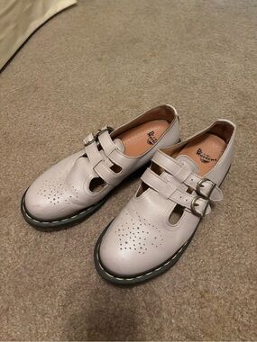 Dr. Martens 8065 Virginia Leather Mary Jane Buckle Taupe Beige Size Women’s 9